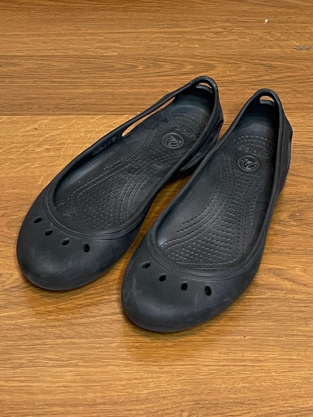 Crocs Womens Kadee Flats Size 8 Ergonomic Ballet Slip On Loafer Casual Minimal